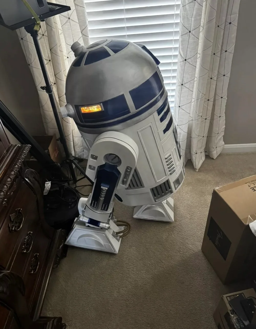 Life-size R2-D2 by Blight Studios at a collector’s home