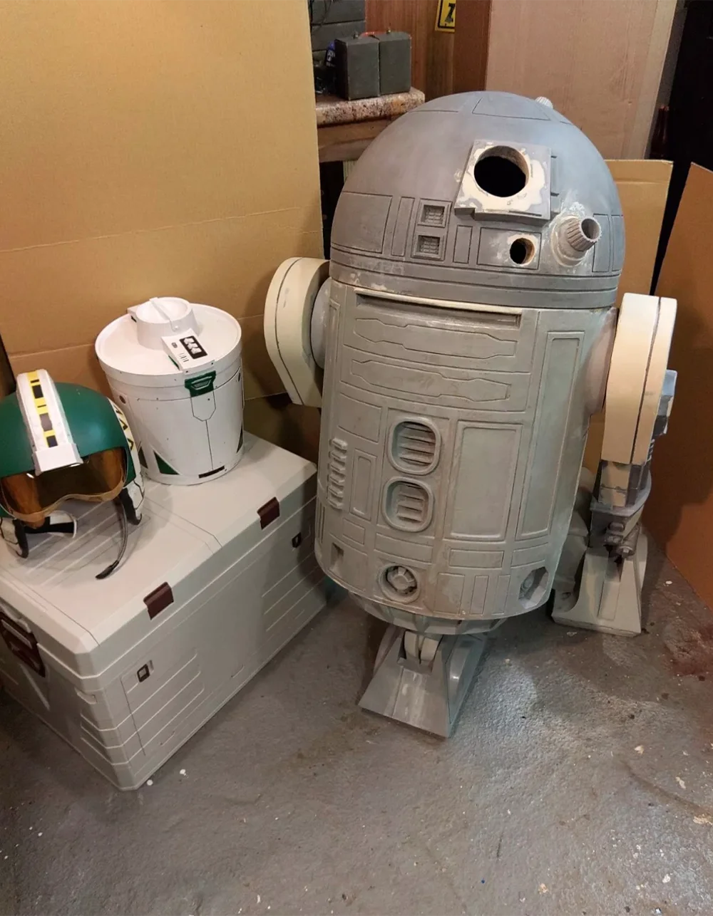 Life-size R2-D2 by Blight Studios at a collector’s home
