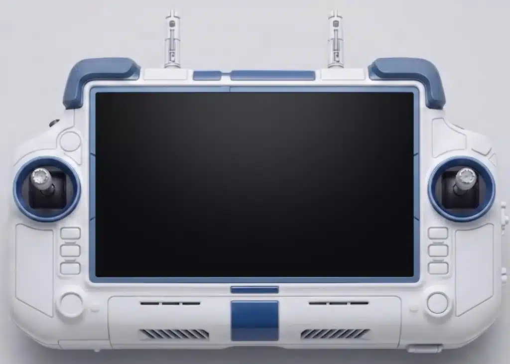 Blight Studios R2-D2 mini remote controller with the AI status and chat screen